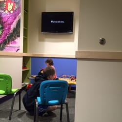 Pamela J Ortiz, DDS - Movies on for kids in waiting area
