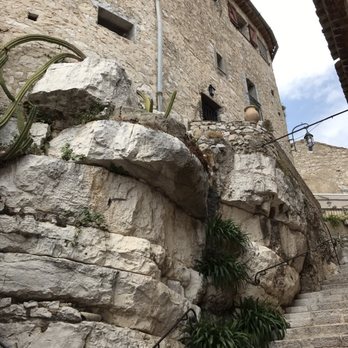 Château Eza - Going to room - French Near Me - Èze, 06