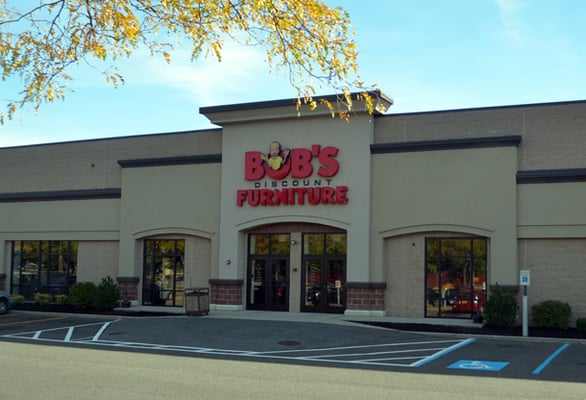 Bob S Furniture And Mattress See 28 Photos 89 Furniture And Mattress