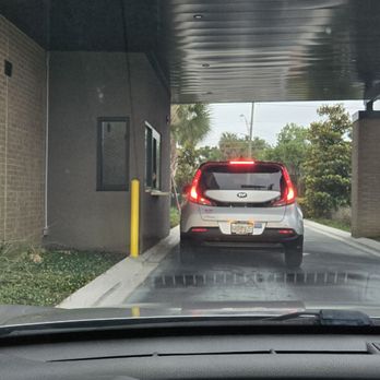 Starbucks - Drive thru - Coffee & Tea Near Me - Altamonte Springs, Florida