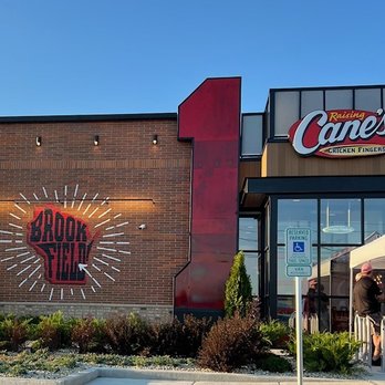 Raising Cane's Chicken Fingers - Chicken Shop Near Me - Brookfield, Wisconsin