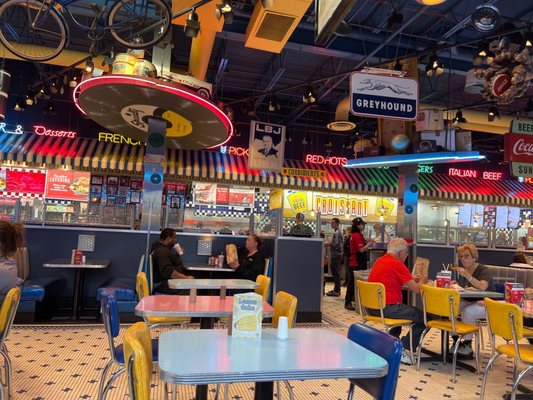 Portillo's Elmhurst by null