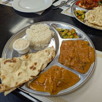 Himalayan Bistro Oceanside - Chicken Tika Masala and Veggie Korma - Indian Near Me - Oceanside, California