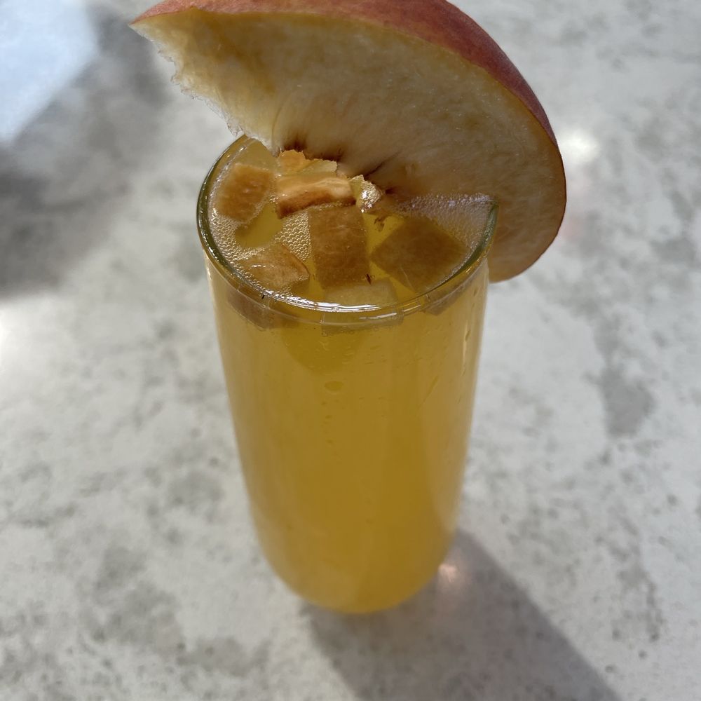 Cafe Mimosa - Peach Mimosa - Breakfast & Brunch Near Me - Rohnert Park, California
