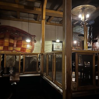 Horatio's - Inside - Seafood Near Me - San Leandro, California