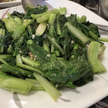 Dew Drop Inn - Choi sum - Chinese Near Me - Honolulu, Hawaii Dew Drop Inn - Choi sum - Chinese Near Me - Honolulu, Hawaii