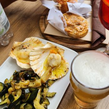Enoteca Al Volto - Wine Bars Near Me - Venezia, VE Enoteca Al Volto - Wine Bars Near Me - Venezia, VE