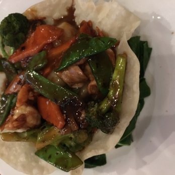 David's Dumpling & Noodle Bar - Seafood Deluxe. Scallops and shrimps stir fried on a bed of chinese broccoli - Chinese Near Me - Raleigh, North Carolina David's Dumpling & Noodle Bar - Seafood Deluxe. Scallops and shrimps stir fried on a bed of chinese broccoli - Chinese Near Me - Raleigh, North Carolina