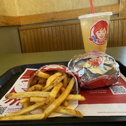 Wendy's - Dave's Combo