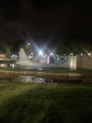 Plaza Independencia by null