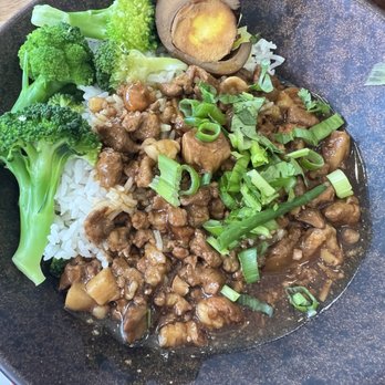 Sanmiwago - Pork rice - Bubble Tea Near Me - New York, New York