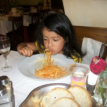 I Tre Pupazzi - my daughter enjoying the spaghetti carbonara - Portuguese Near Me - Rome, RM