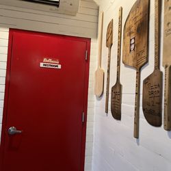 Andrew Bellucci's Pizzeria