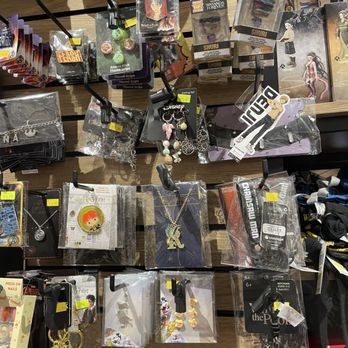BoxLunch - Men's Clothing Near Me - Ontario, California BoxLunch - Men's Clothing Near Me - Ontario, California
