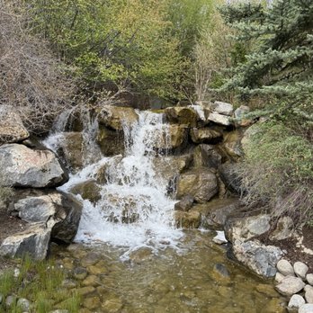 Ashton Gardens - Waterfall - Botanical Gardens Near Me - Lehi, Utah Ashton Gardens - Waterfall - Botanical Gardens Near Me - Lehi, Utah