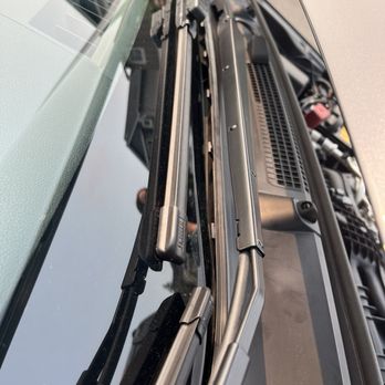 Michael's Subaru of Bellevue - Gap between my windshield and part. - Car Dealers Near Me - Bellevue, Washington