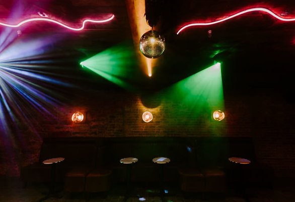 Wiggle Room by null