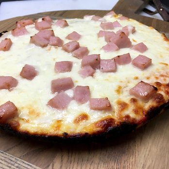 Pizza Café - Ham Pizza - Pizza Near Me - Miami, Florida Pizza Café - Ham Pizza - Pizza Near Me - Miami, Florida