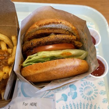 Amy's Drive Thru - Amy burger - Burgers Near Me - Corte Madera, California Amy's Drive Thru - Amy burger - Burgers Near Me - Corte Madera, California