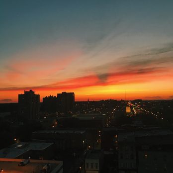 Q Rooftop Bar - Bars Near Me - Richmond, Virginia