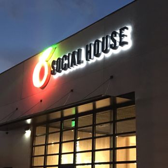 Peached Social House - Venues & Event Spaces Near Me - Austin, Texas Peached Social House - Venues & Event Spaces Near Me - Austin, Texas