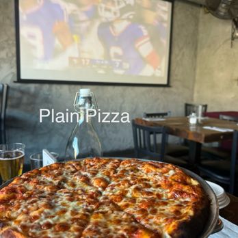 ReBAR & kitchen - Plain Pizza - Sports Bars Near Me - Lodi, New Jersey