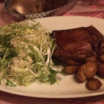 La Fontaine de Mars - Duck Confit - French Near Me - Paris, 75