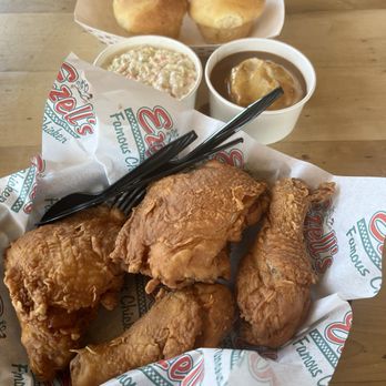 Ezell's Famous Chicken - Four piece dark chicken with mashed potatoes and gravy, coleslaw, and two dinner rolls - Southern Near Me - Tigard, Oregon Ezell's Famous Chicken - Four piece dark chicken with mashed potatoes and gravy, coleslaw, and two dinner rolls - Southern Near Me - Tigard, Oregon