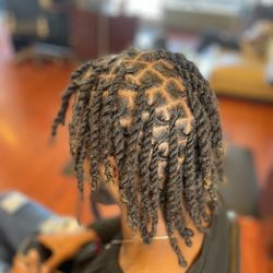 Expressions Hair Lounge