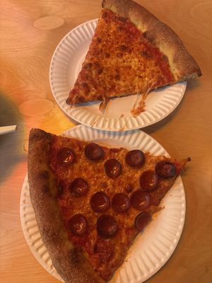 Danny Boy's Famous Original Pizza by null