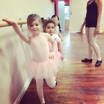 Xtreme DanceWorks - Performing Arts Near Me - Windsor, Ontario Xtreme DanceWorks - Performing Arts Near Me - Windsor, Ontario