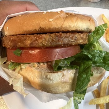 Victor's Villa III - Veggie burger - Burgers Near Me - West Covina, California