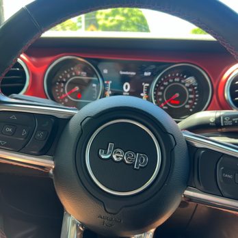 Rent Maui Jeeps - Car Rental Near Me - Wailuku, Hawaii