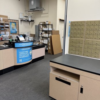 The UPS Store - Ms samadra was helpful and very friendly - Shipping Centers Near Me - Gaithersburg, Maryland The UPS Store - Ms samadra was helpful and very friendly - Shipping Centers Near Me - Gaithersburg, Maryland