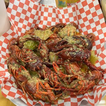 Crawlins Seafood - Crawfish boil - viet garlic - Seafood Near Me - Terrytown, Louisiana Crawlins Seafood - Crawfish boil - viet garlic - Seafood Near Me - Terrytown, Louisiana