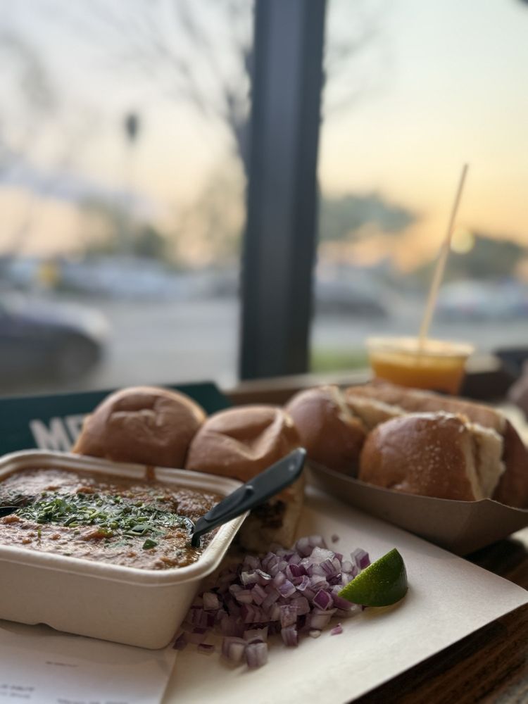 Pav Bhaji Hut