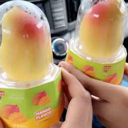 Mango ice cream