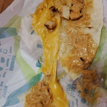 Taco Bell - Chicken quesdilla - Fast Food Near Me - Livermore, California Taco Bell - Chicken quesdilla - Fast Food Near Me - Livermore, California