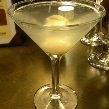 8 Asian Restaurant - Lychee Martini - Asian Fusion Near Me - Auburn, Washington