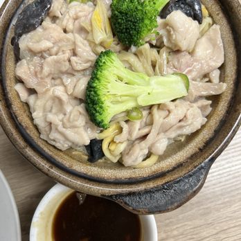 Nature Pagoda - H19. Mushroom with Chicken. It's ok - Cantonese Near Me - San Gabriel, California Nature Pagoda - H19. Mushroom with Chicken. It's ok - Cantonese Near Me - San Gabriel, California