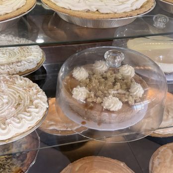Polly's Pies Restaurant & Bakery - Bakeries Near Me - Los Alamitos, California Polly's Pies Restaurant & Bakery - Bakeries Near Me - Los Alamitos, California