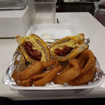 Siri's Casino - TEXAS TOAST SANDWICH WITH ONION RINGS - Casinos Near Me - Reno, Nevada
