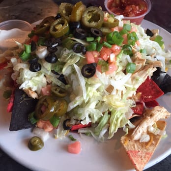 Joe's Sports Cafe - Chicken nachos - New American Near Me - Faribault, Minnesota Joe's Sports Cafe - Chicken nachos - New American Near Me - Faribault, Minnesota