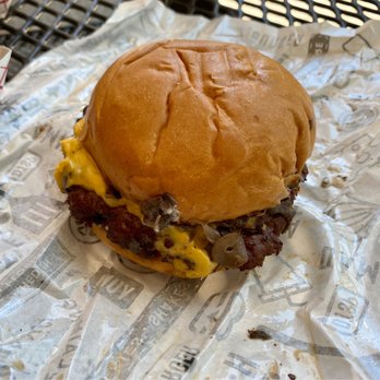 Black Cattle Burger - Black Pearl burger - Burgers Near Me - St Petersburg, Florida Black Cattle Burger - Black Pearl burger - Burgers Near Me - St Petersburg, Florida