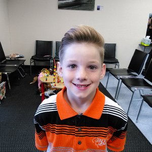 Unique Cuts 21 Photos 29 Reviews Hair Salons 920