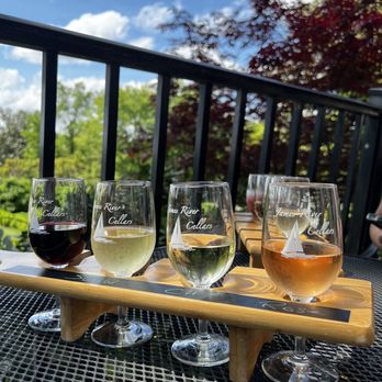 James River Cellars Winery - Wine flight: 16$. - Wineries Near Me - Glen Allen, Virginia James River Cellars Winery - Wine flight: 16$. - Wineries Near Me - Glen Allen, Virginia