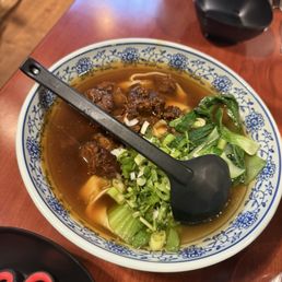 A1. Braised Beef Stew Noodles / 红烧牛肉面 A1. Braised Beef Stew Noodles / 红烧牛肉面
