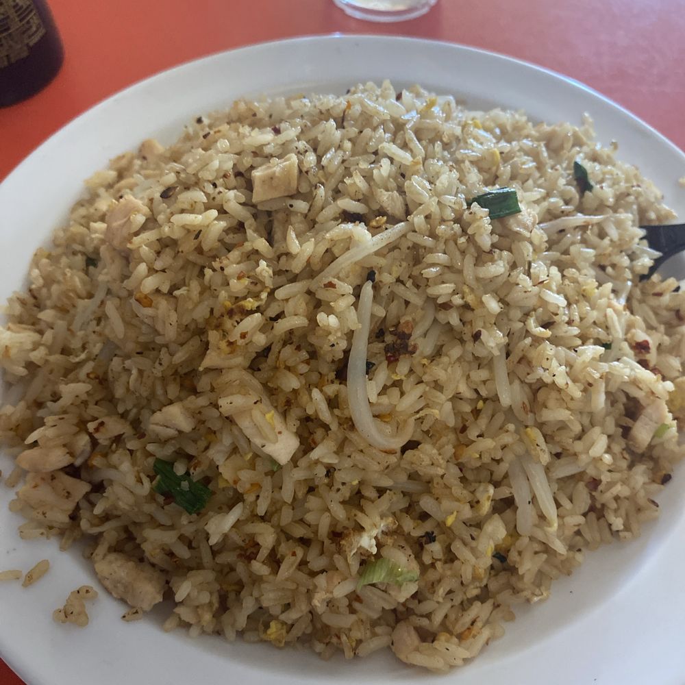 Jackson's Deli and Restaurant - Chicken Fried Rice - Delis Near Me - Sierra Vista, Arizona