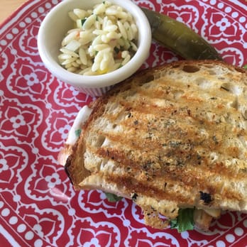 Sunny Side Kitchen - Sandwiches Near Me - Escondido, California
