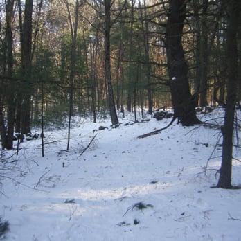 Powder Mill Ledges Wildlife Refuge - Hiking Near Me - Smithfield, Rhode Island